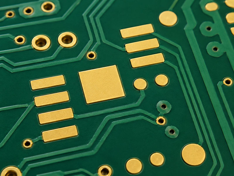 Close-up-of-an-ENIG-finished-PCB-showing-uniformly-flat,-gold-colored-pads-ready-for-SMT-assembly